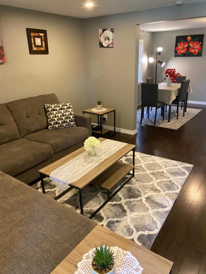Windsor Airport Room Accommodation Εξωτερικό φωτογραφία